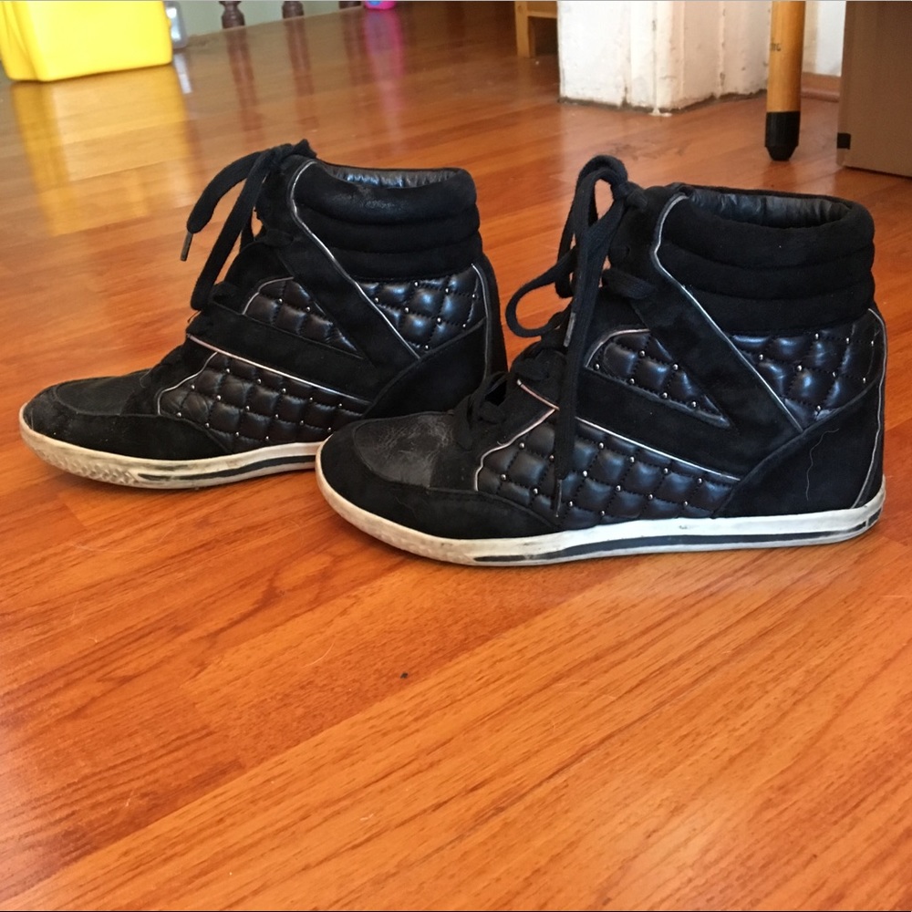 Vince Camuto wedge sneakers